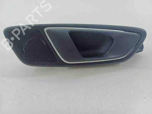 Højre bagtil invendig håndtag SEAT ATECA (KH7, KHP) 1.5 TSI (150 hp) 28897576