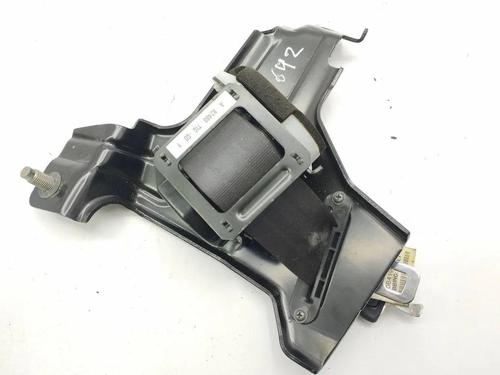 Used Rear center seatbelt Rear center seatbelt 33254454 33254454