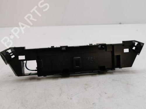 Used Electronic module NISSAN X-TRAIL II (T31) 2.0 dCi 4x4 (150 hp) 28845190