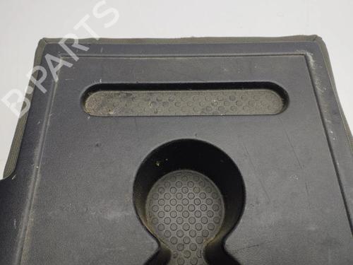 Armrest / Center console SEAT ALTEA (5P1) 2.0 TDI 16V | BP36349711I20 - Image 11
