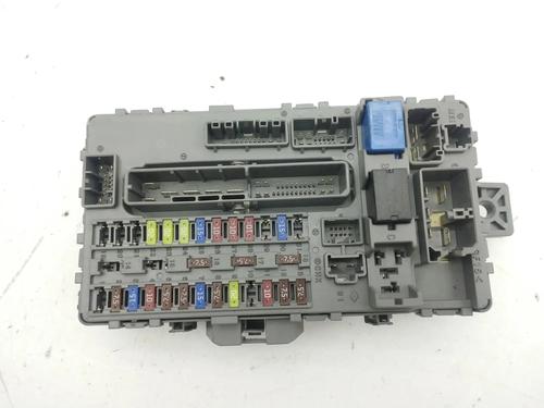 Used Fuse box Fuse box 28872251 28872251