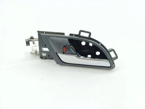 Used Rear left interior door handle Rear left interior door handle 33252054 33252054