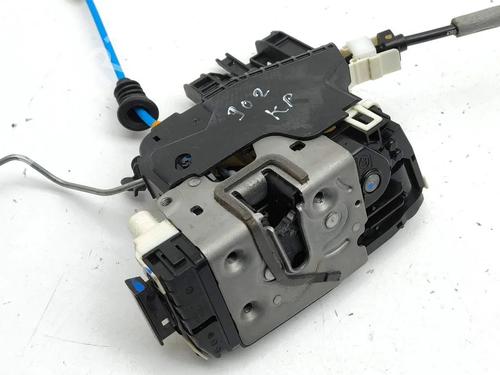 Front left lock INFINITI Q30 1.5 D | BP33664575C98 - Image 2