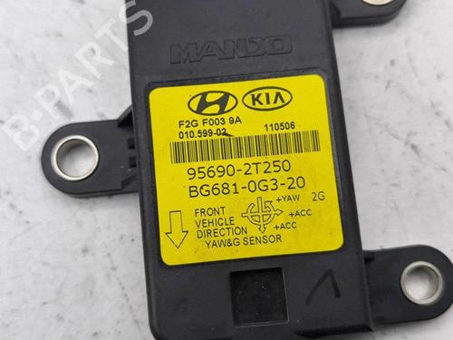Electronic module HYUNDAI i40 I (VF) 1.7 CRDi | BP37290572M83 - Image 2