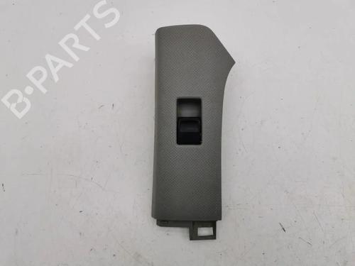 Used Right front window switch Right front window switch 33925266 33925266