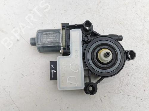 Used Right rear window motor Right rear window motor 33257075 33257075