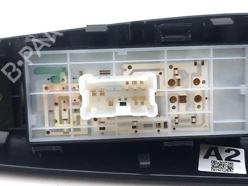 Left front window switch NISSAN JUKE (F16_) 1.0 | BP33919347I27 - Image 5