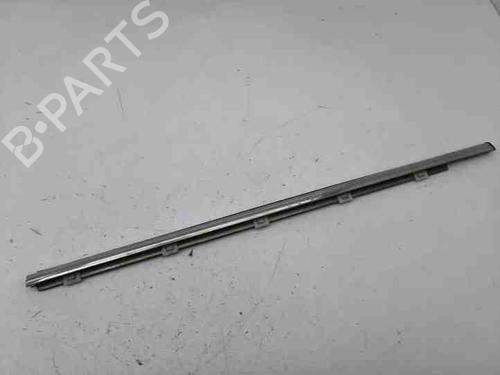 Friso da porta LEXUS IS C (GSE2_) 350 (GSE21) (318 hp) 28862154