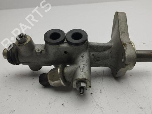 Brake master cylinder MERCEDES-BENZ C-CLASS (W203) C 200 CDI (203.007) | BP28892704M77