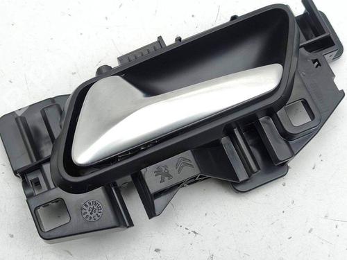 Used Rear left interior door handle OPEL ASTRA L (OV5) 1.2 (FPHNSL, FPHNSR) (131 hp) 28881000