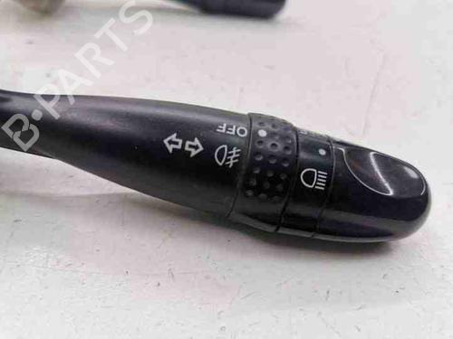 Steering column stalk TOYOTA RAV 4 II (_A2_) 2.0 D 4WD (CLA20_, CLA21_, CLA20R, CLA21R) | BP28851273I23 