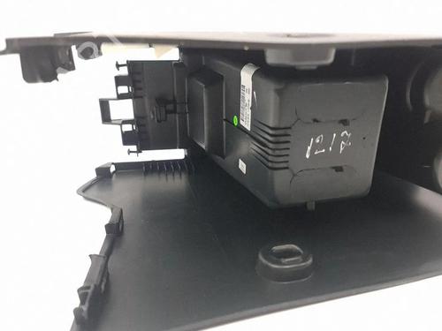 Middle console SEAT ATECA (KH7, KHP) 1.0 TSI | BP40247646I22 - Image 10