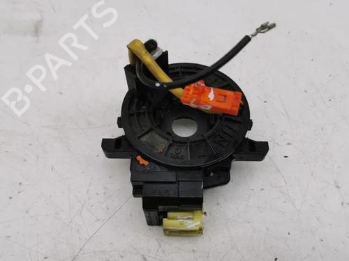Kontaktrulle Airbag TOYOTA YARIS (_P1_) 1.4 D-4D (NLP10_, NLP10R) (75 hp) 28855934