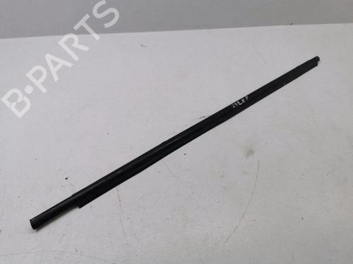 Used Door moulding trim Door moulding trim TOYOTA COROLLA (_E12_) 2.0 D-4D (CDE120R, CDE120L_) (116 hp) 40234181 40234181