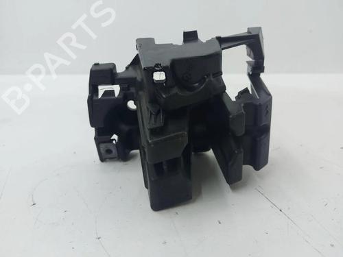 Used Rear bumper bracket Rear bumper bracket 36332005 36332005