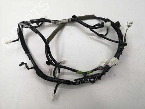 Used Wiring harness Wiring harness 33921221 33921221