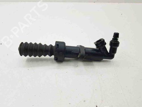 Used Clutch slave cylinder PEUGEOT 307 SW (3H) 2.0 HDI 90 (90 hp) 28889158