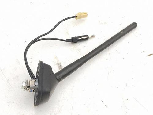 Used Antenna/Base Antenna/Base MITSUBISHI OUTLANDER II (CW_W) 2.2 DI-D 4WD (177 hp) 39735284 39735284