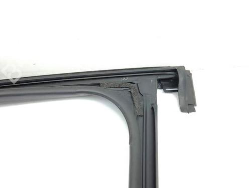 Rubber door seal CITROËN C5 AIRCROSS (A_) 1.2 PureTech 130 (ARHNSJ) | BP28905533C142