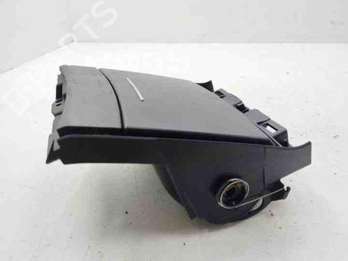 Used Cup/Object holder CHRYSLER 300C Touring (LX, LE) 3.0 CRD (218 hp) 28850600