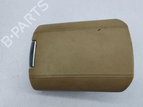 Used Armrest / Center console Armrest / Center console 28855856 28855856