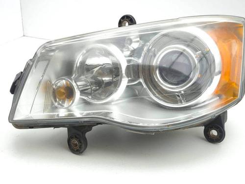 Used Left headlight CHRYSLER GRAND VOYAGER V (RT) 2.8 CRD (163 hp) 28878514