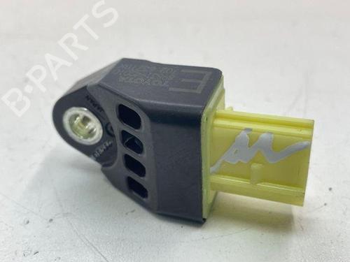 Used Electronic sensor TOYOTA RAV 4 III (_A3_) 2.2 D 4WD (ALA30_, ALA30R) (136 hp) 28870353