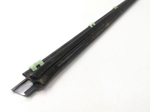 Door moulding trim KIA SORENTO I (JC) 2.5 CRDi 4WD | BP28869950C150 