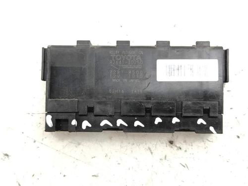 Used Fuse box Fuse box 33938806 33938806