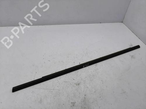 Dørliste Dørliste VOLVO V70 II (285) D5 (163 hp) 36065176 36065176