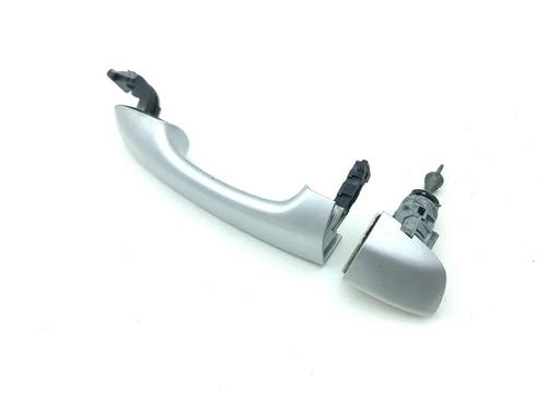 Used Rear right exterior door handle Rear right exterior door handle 36193742 36193742