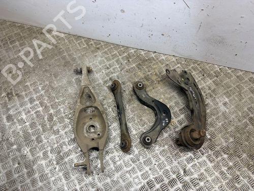 Højre bagtil bærearm Højre bagtil bærearm HONDA CR-V III (RE_) 2.0 i-VTEC 4WD (RE5, RE2) (150 hp) 36216391 36216391