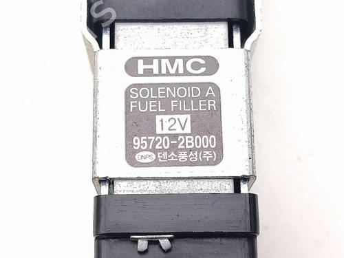 Fuel door actuator HYUNDAI SANTA FÉ II (CM) 2.2 CRDi GLS 4x4 | BP30107415E18 