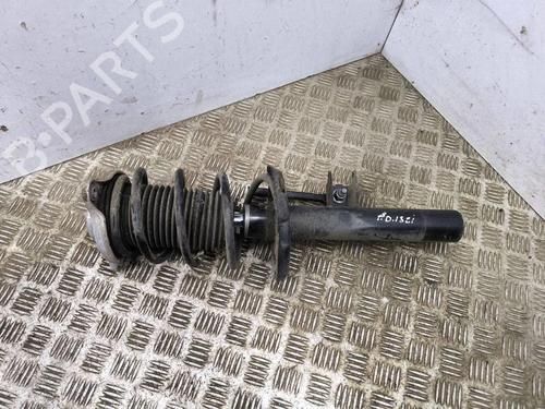 Højre fortil støddæmper Højre fortil støddæmper MERCEDES-BENZ A-CLASS (W177) A 200 (177.087) (163 hp) 39688635 39688635