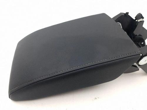 Armrest / Center console VW GOLF VIII (CD1, DA1) 1.5 eTSI | BP40193456I20 - Image 6