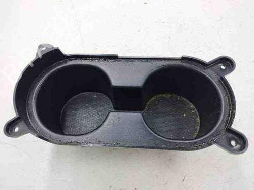 Używane Uchwyt na kubki / Przedmioty CITROËN C-CROSSER (VU_, VV_) 2.2 HDi (156 hp) 28849132