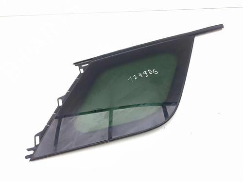Used Rear right quarter glass Rear right quarter glass 33864058 33864058