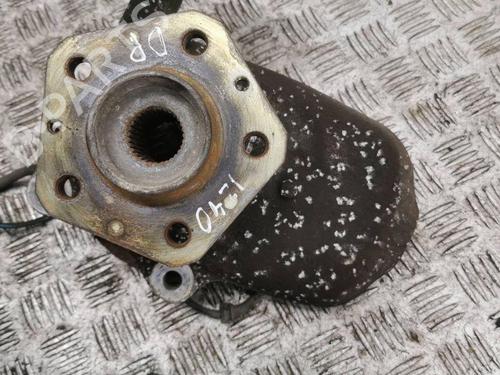 Right front steering knuckle MASERATI QUATTROPORTE V 4.2 | BP28881524M26 
