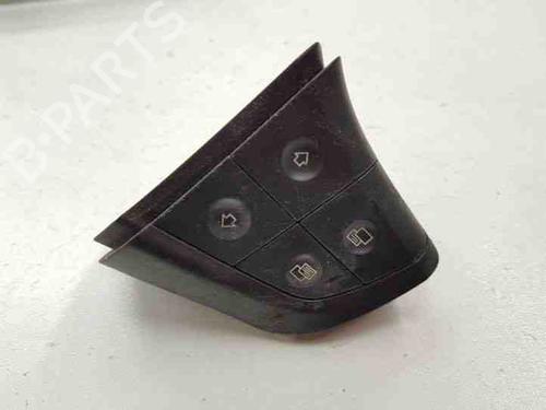 Used Steering wheel controls MERCEDES-BENZ B-CLASS Sports Tourer (W245) B 200 CDI (245.208) (140 hp) 28870514