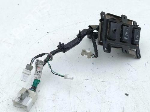 Spak kontakt NISSAN 350Z Roadster (Z33) 3.5 (AAZ33) (280 hp) 31326221