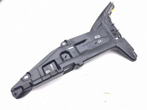 Used Rear bumper bracket Rear bumper bracket 37689976 37689976