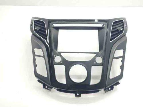 Used Air vent HYUNDAI i40 I (VF) 1.7 CRDi (136 hp) 28848129