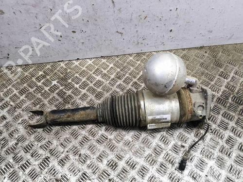 Ammortizzatore posteriori sinistro Ammortizzatore posteriori sinistro VW PHAETON (3D1, 3D2, 3D3, 3D4, 3D6, 3D7, 3D8, 3D9) 3.0 V6 TDI 4motion (240 hp) 39939704 39939704