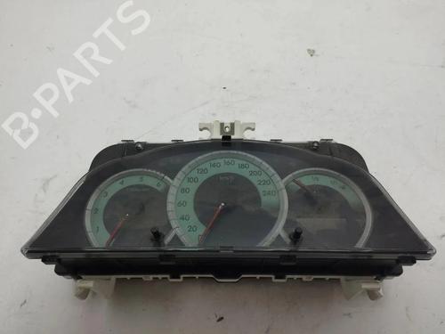 Used Instrument cluster Instrument cluster TOYOTA COROLLA Verso (ZER_, ZZE12_, R1_) 2.2 D-4D (AUR10_, AUR10R) (177 hp) 33258057 33258057