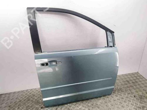 Used Right front door CHRYSLER GRAND VOYAGER V (RT) 2.8 CRD (163 hp) 28878681