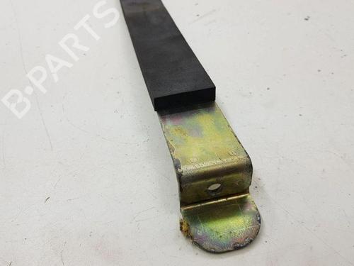 Support MASERATI QUATTROPORTE V 4.2 | BP28876218C155 