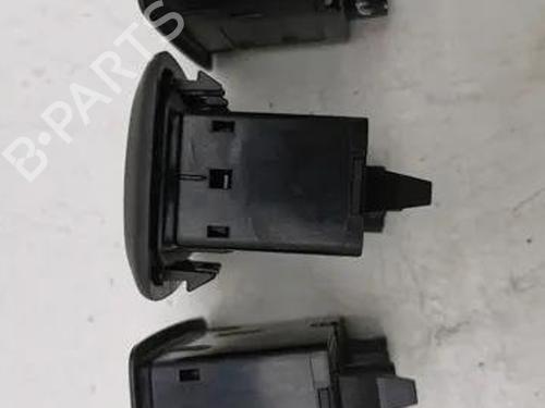 Right rear window switch MERCEDES-BENZ B-CLASS Sports Tourer (W245) B 180 CDI (245.207) | BP28861710I28 