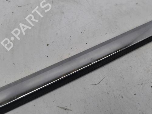 Door moulding trim TESLA MODEL S (5YJS) 60 | BP28900750C150 