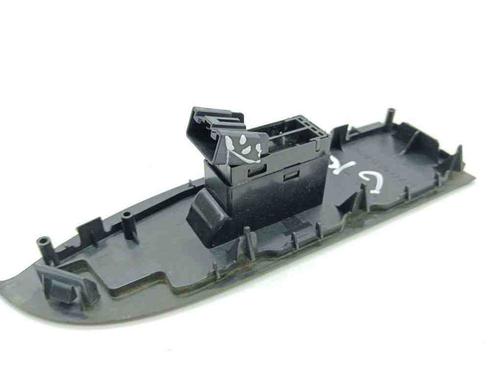 Left rear window switch SUZUKI GRAND VITARA II (JT, TE, TD) 1.9 DDiS All-wheel Drive (JT419, TD44, JB419WD, JB419XD,... | BP28886539I29