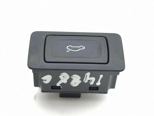 Switch AUDI Q4 E-TRON Sportback (F4N) 40 | BP40288529I30 - Image 3
